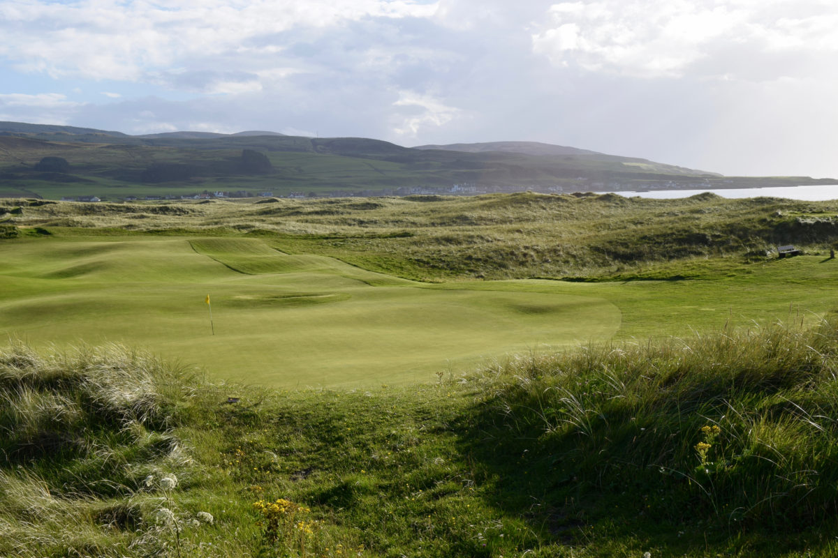 Scotland, day one: The charm of Machrihanish Golf Club – Ron Bellamy on ...